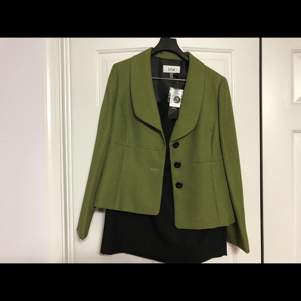 2 PC Skirt Suit